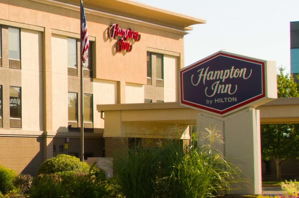 Hampton Inn St. Louis-Chesterfield Bagian luar foto