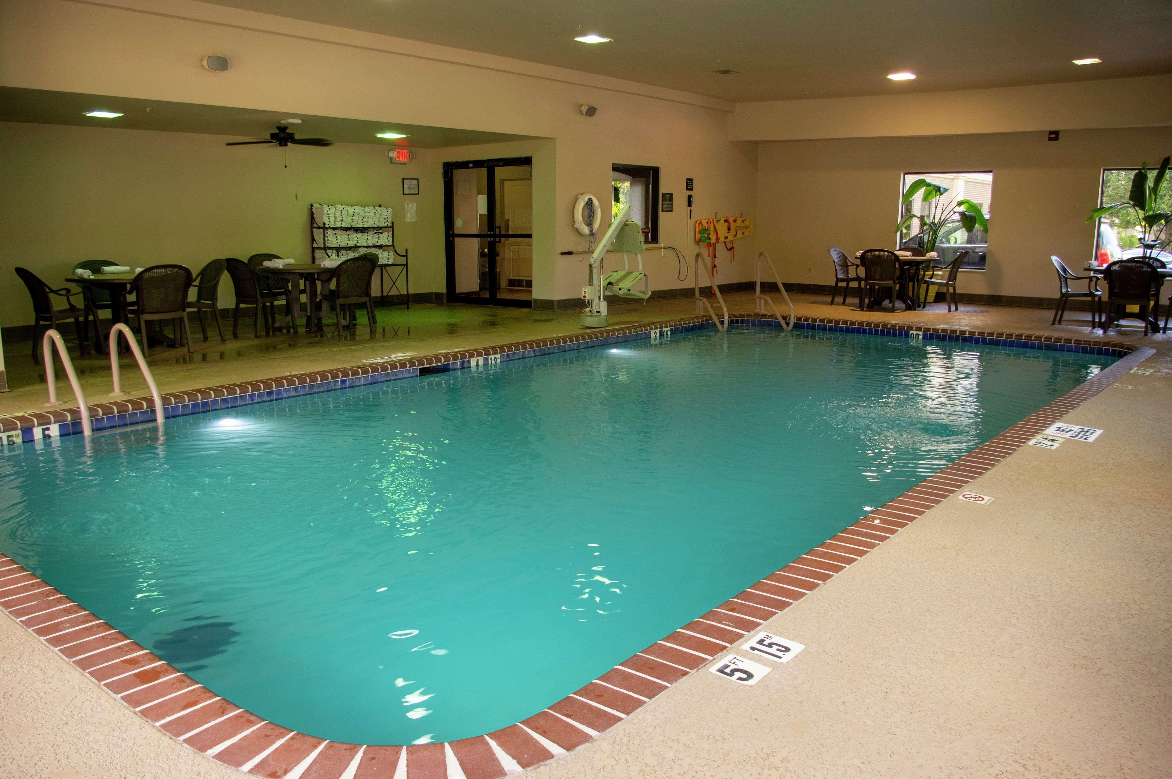 Hampton Inn St. Louis-Chesterfield Bagian luar foto