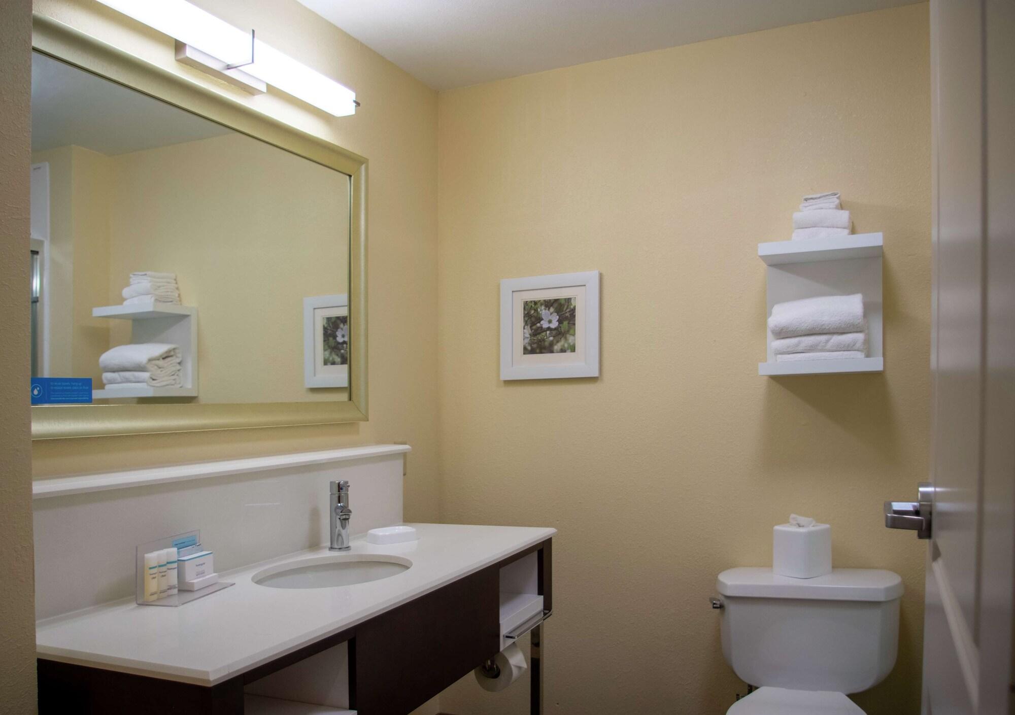 Hampton Inn St. Louis-Chesterfield Bagian luar foto