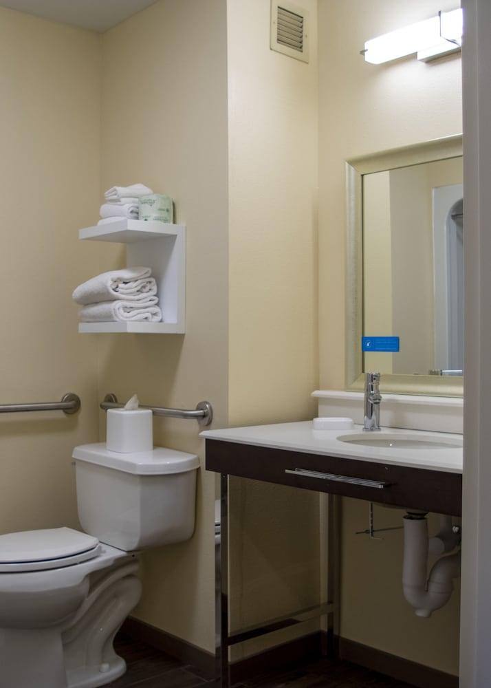 Hampton Inn St. Louis-Chesterfield Bagian luar foto