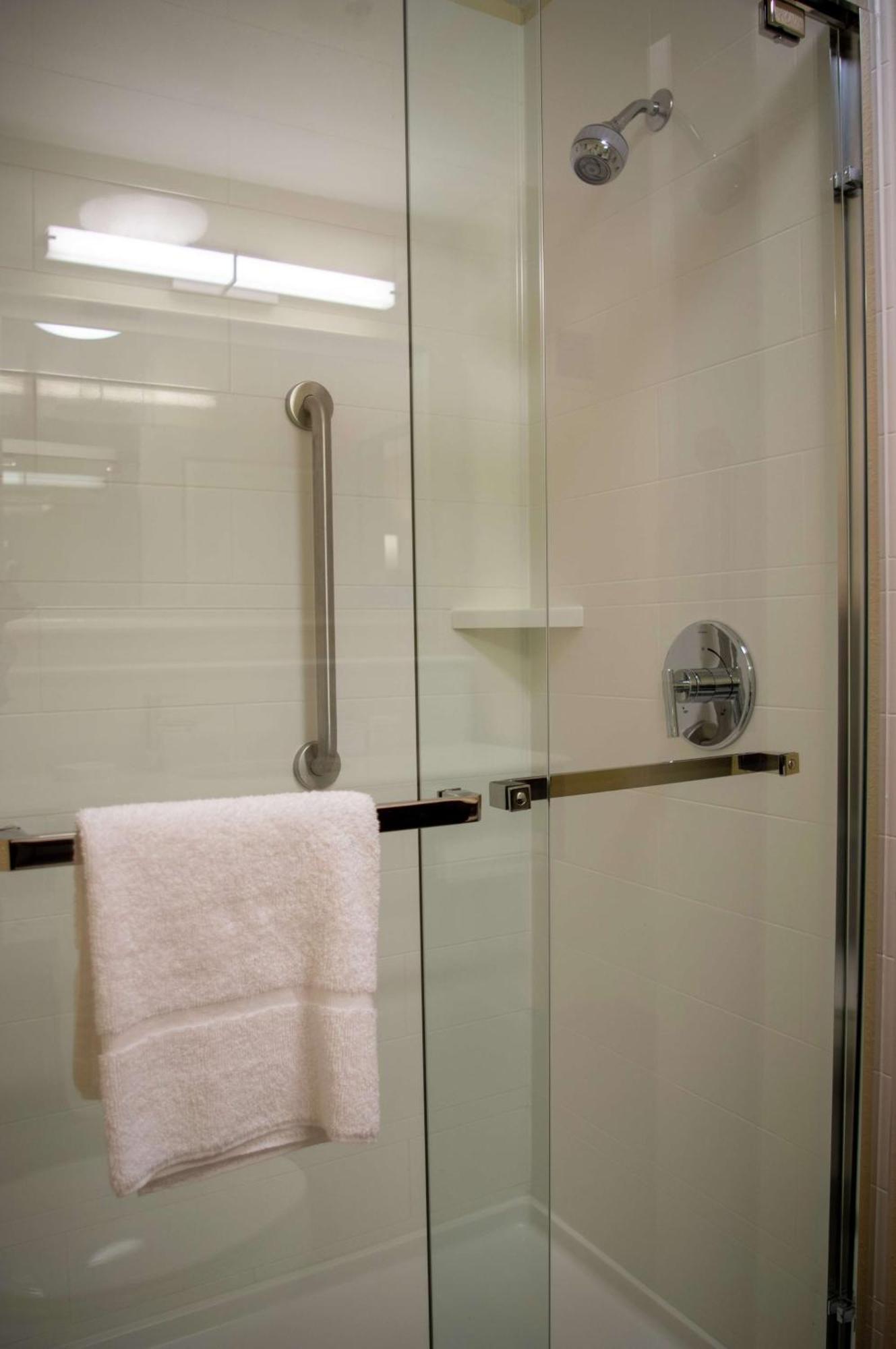 Hampton Inn St. Louis-Chesterfield Bagian luar foto