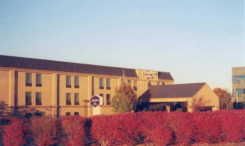 Hampton Inn St. Louis-Chesterfield Bagian luar foto